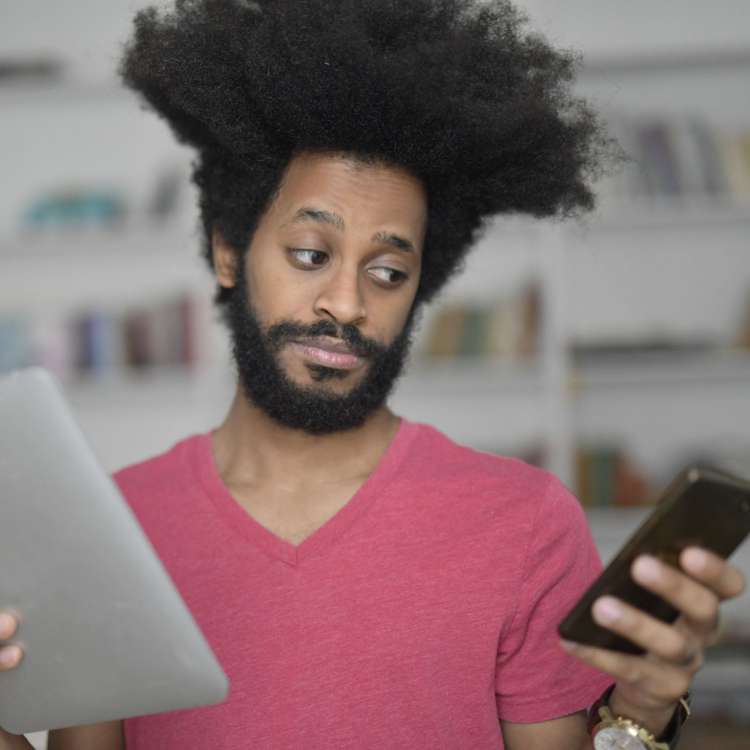 Misters, This Is Why You Should Not Watch Porn On Your Phone